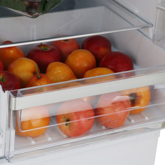 Холодильник встраиваемый Hotpoint HBT 18 Холодильник встраиваемый Hotpoint HBT 18