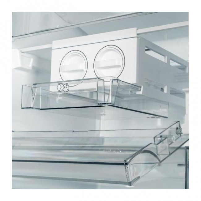 Морозильник встраиваемый DeLonghi DFI 17NFE Paolo