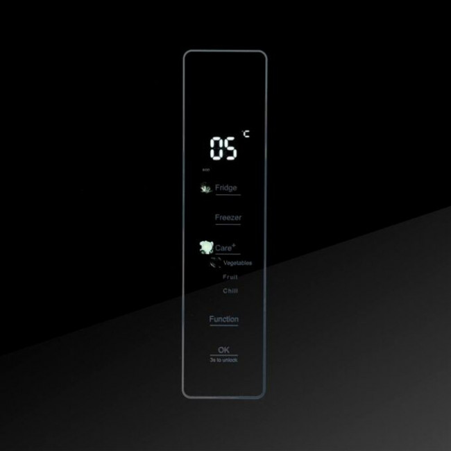 Холодильник CENTEK CT-1745 Black Холодильник CENTEK CT-1745 Black