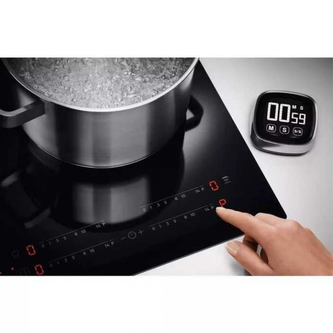 Варочная поверхность Electrolux EIS62453 черный Варочная поверхность Electrolux EIS62453 черный
