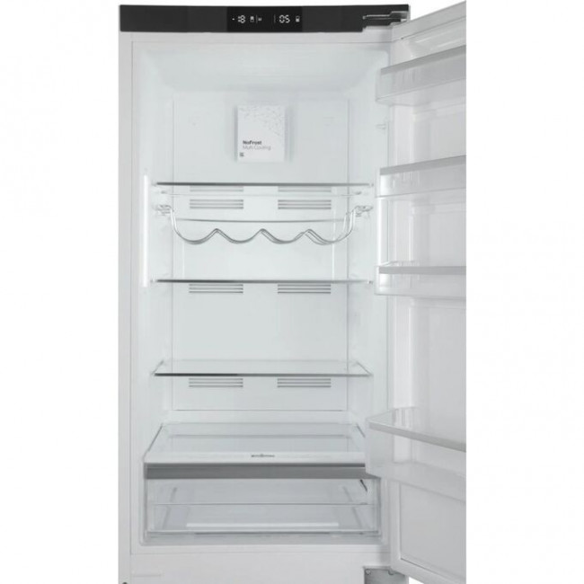 Встраиваемый холодильник Hyundai HBR 1786 белый