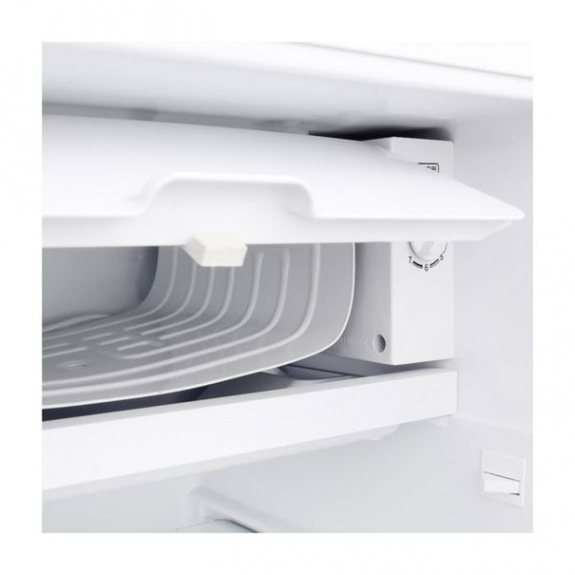 Холодильник Tesler RC-95 черный