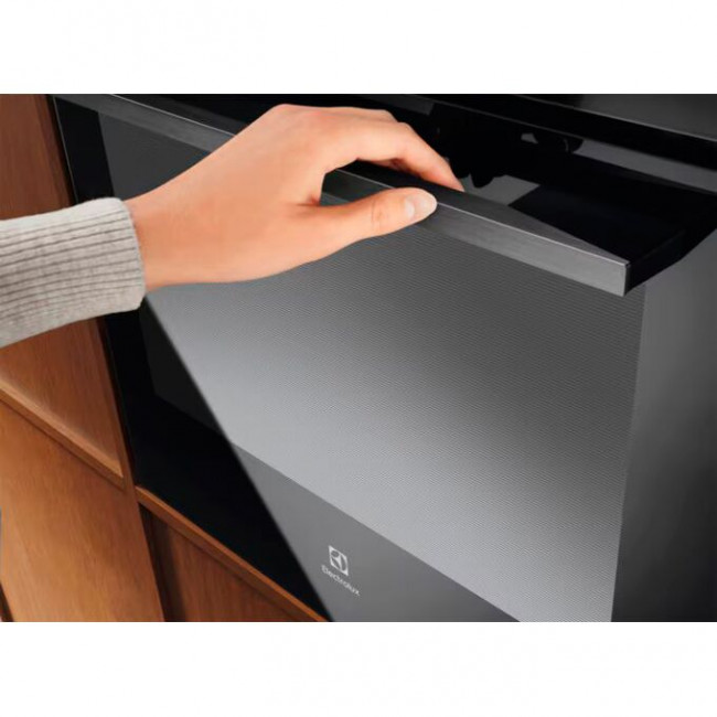 Духовой шкаф Electrolux KOFBH39H черный Духовой шкаф Electrolux KOFBH39H черный