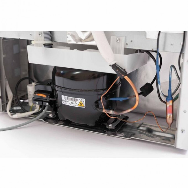 Встраиваемый морозильник SCANDILUX FNBI303E