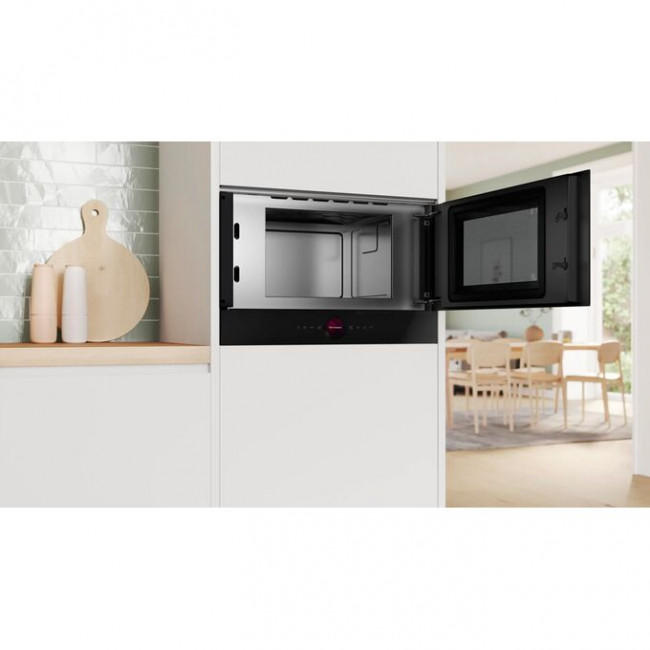 Встраиваемая микроволновая печь Bosch BFR9221B1 черный Встраиваемая микроволновая печь Bosch BFR9221B1 черный