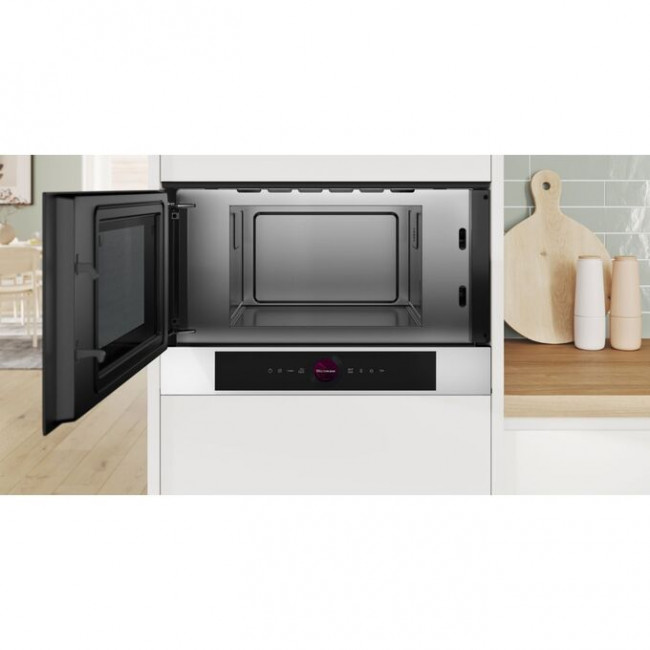 Встраиваемая микроволновая печь BOSCH BFL7221W1 белый 900Вт, 5 режимов, инвертер, 21 л, петли слева Встраиваемая микроволновая печь BOSCH BFL7221W1 белый 900Вт, 5 режимов, инвертер, 21 л, петли слева