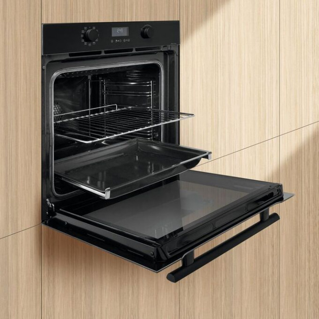 Духовой шкаф Brandt BOH3415A Духовой шкаф Brandt BOH3415A