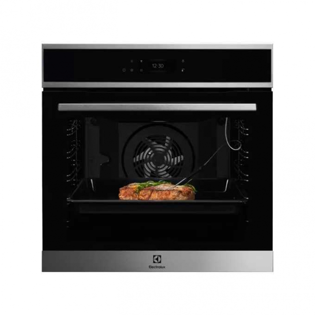 Духовой шкаф Electrolux EOE8P39WX черный/нерж электрический