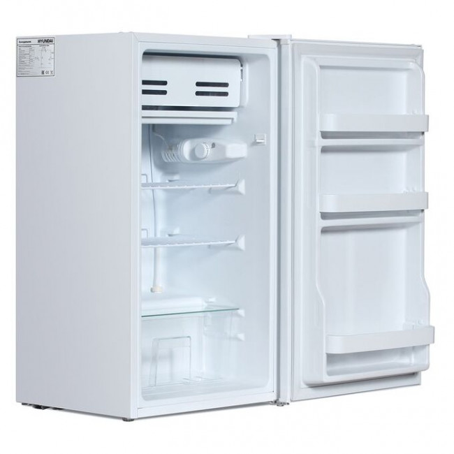 Холодильник Hyundai CO1003 белый 85x47.2x45см (однокамерный) Холодильник Hyundai CO1003 белый 85x47.2x45см (однокамерный)