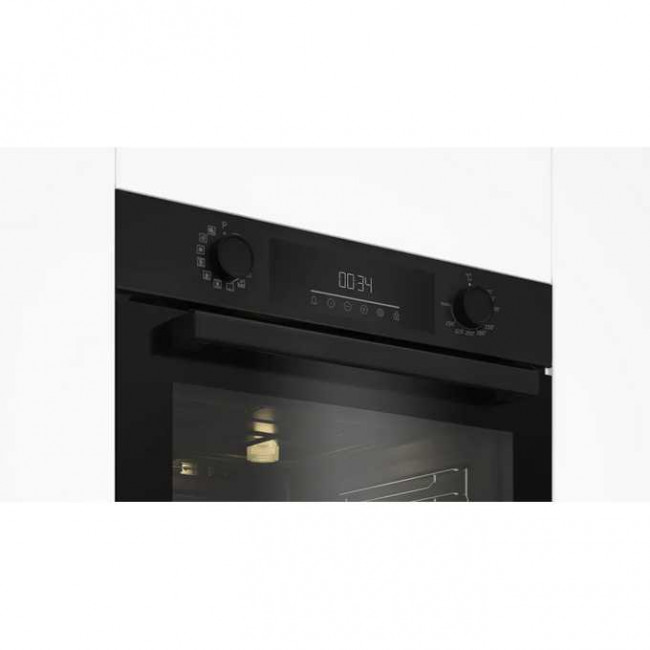 Духовой шкаф Beko BBIM11301B черный