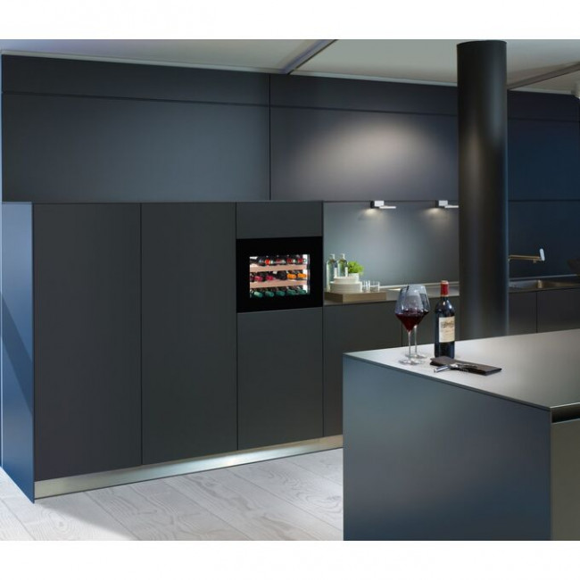 Встраиваемый винный шкаф Liebherr WKEgb 582-26 001