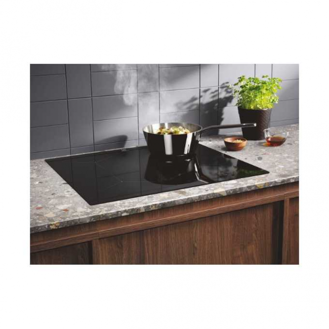 Варочная поверхность Electrolux LIL61424C черный Варочная поверхность Electrolux LIL61424C черный